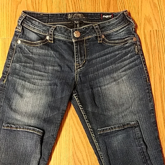 Silver 'Suki Super Stretch' Embroidered Jeans - Picture 2 of 8